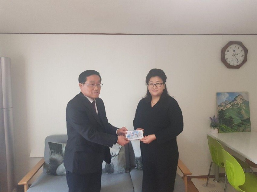 1210 경기도교육청, 사회복지시설 방문해 이웃사랑 실천(사진 1).jpg