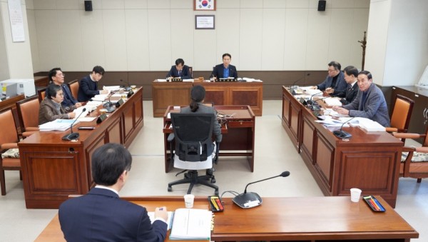 20191204 제238회 제2차 정례회 행감 8일차(4)-도시건설위원회.jpg