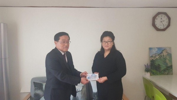1210 경기도교육청, 사회복지시설 방문해 이웃사랑 실천(사진 1).jpg