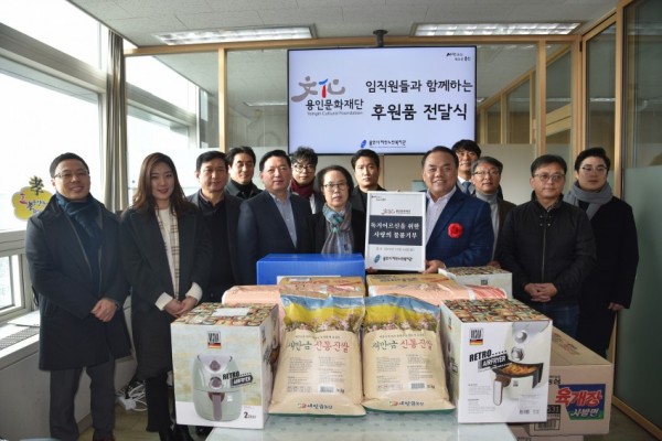 단체사진.jpg