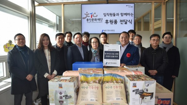 단체사진.jpg