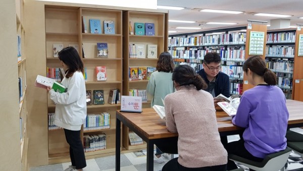 2일 수지도서관 수지툰.jpg