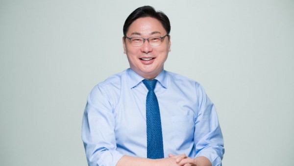 이화영후보_프로필_대.jpg