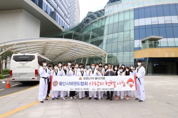 [사진3] 연세대 의대 용인세브란스병원, 대한적십자사 경기혈액원과 코로나19 극복 헌혈 캠페인 진행.jpg