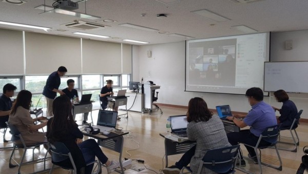 0716 경기도교육연수원, 신규공무원 대상 추수지도과정 온라인 연수 실시(사진).jpg