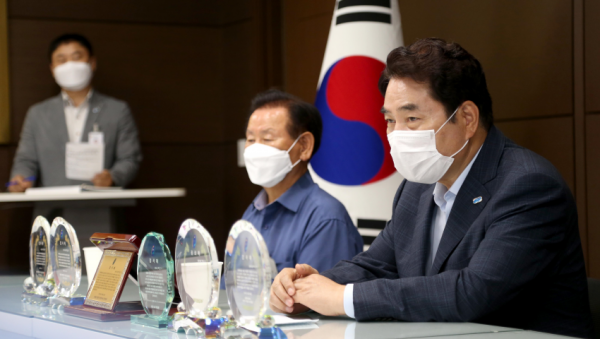 주석 2020-08-11 223010.png