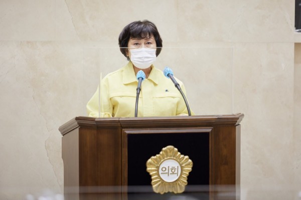 20200909 용인시의회, 지방자치법 전부개정안 수정요구 촉구 결의안 채택.jpg