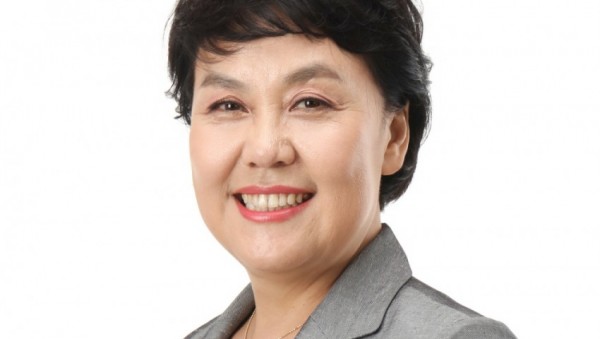 정춘숙 프로필300.jpg