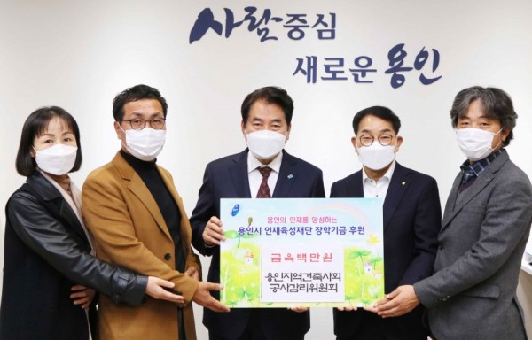 화면 캡처 2020-11-02 215021.jpg