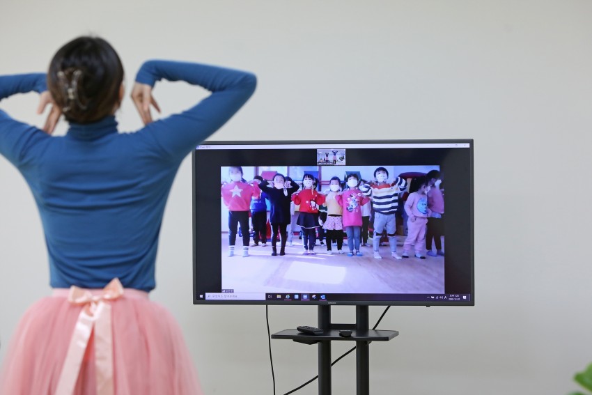 1. 유아문화예술교육 수업사진.jpg