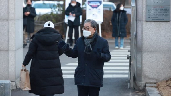 1203 이재정교육감, 2021학년도 수능 현장 방문해 격려(사진6).jpg
