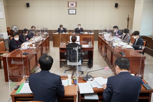 20201203 행정사무감사 8일차-004.jpg