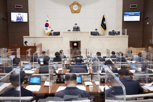 20201218 용인시의회, 제250회 임시회 개회(1).jpg