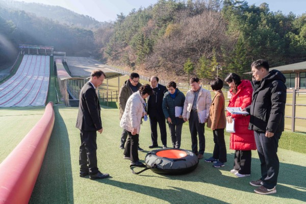 20231122 행정사무감사 현지확인(문화복지위원회)(1)용인시청소년수련원.jpg