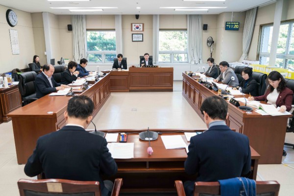 20231124 행정사무감사 4일차(1)문화복지위원회.jpeg