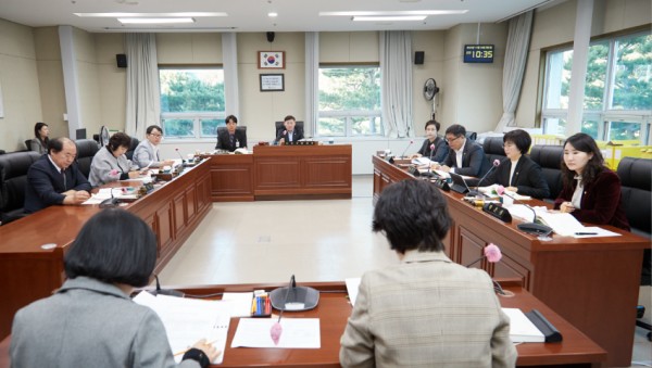 20231128 행정사무감사 8일차(2)문화복지위원회.jpg