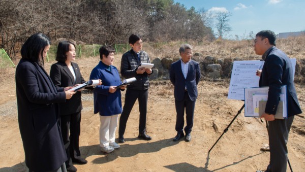 20240321 용인특례시의회 자치행정위원회, 제281회 임시회 공유재산 관리계획안 심의 대상지 현지 확인(1).jpg