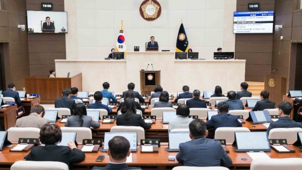 20240326 용인특례시의회, 제281회 임시회 폐회(1).jpg