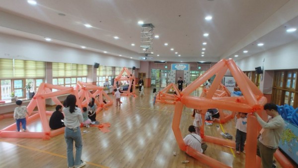 240421_경기도교육청남부유아체험교육원__토요일_가족체험_개최(사진2).jpg