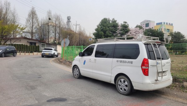 6. 용인특례시가 이동식 악취측정 차량(사진)을 본격 운영하는 등 악취 배출에 대한 대응을 강화한다..jpg