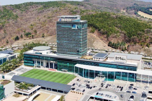 23 용인특례시청사 전경 (1).jpg