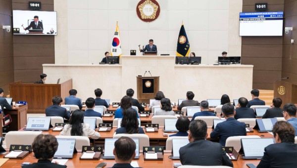 20240430 용인특례시의회, 제282회 임시회 폐회(1).jpg