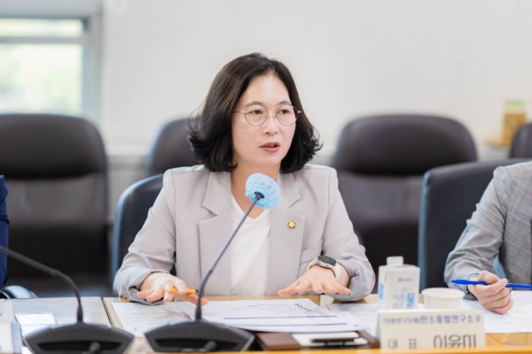 [사진1] 20240503 탄소중립연구소Ⅱ 연구 용역 착수보고회(1).jpg