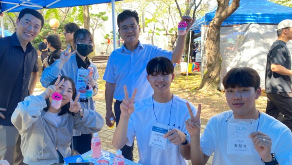용인시청소년미래재단 인권 및 성문화축제 부스운영 인기.jpg