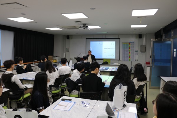 240929_경기도교육청미래과학교육원__32회_과학동아리활동발표회_개최(사진3).jpg