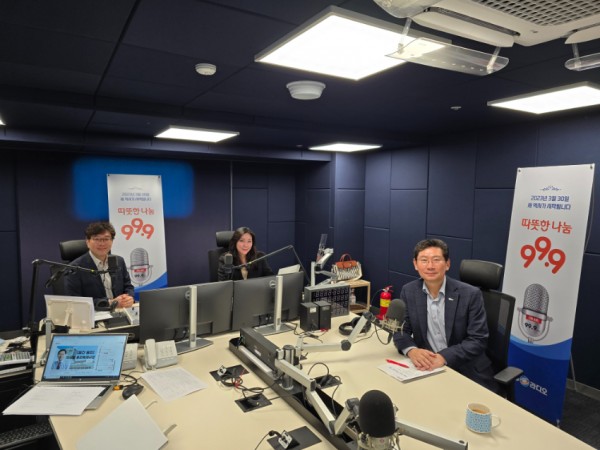 1. 이상일 용인특례시장이 11일 OBS 라디오에 출연해 월드컵 예선전 대비 교통대책 등을 밝혔다 (1).jpg