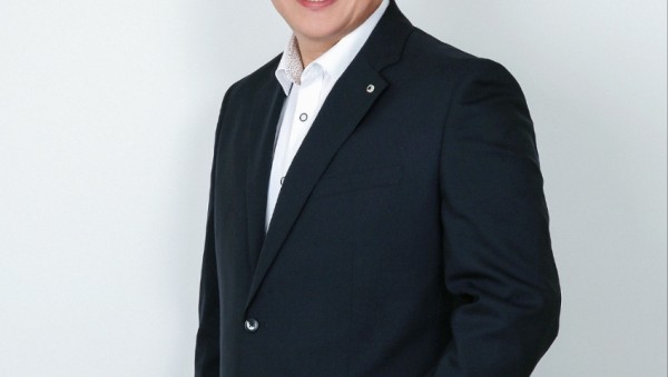 5. 제7회 남구만 신인문학상을 받은 박형식씨.JPG