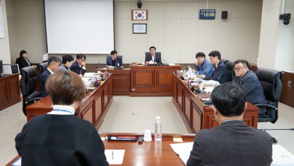 20241121 행정사무감사 3일차(3)-도시건설위원회.jpg