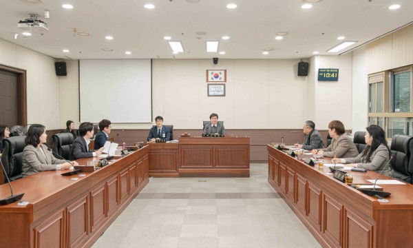 20241127 행정사무감사 9일차(1)-자치행정위원회.jpg