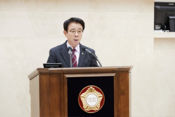 20241129 제288회 제2차 정례회 시정질문(1)김윤선 의원.jpg