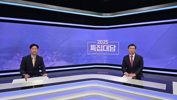 2. 이상일 용인특례시장이 24일 ‘Btv뉴스 특집대담’에 출연해 올해 시정 방향을 밝혔다.jpg