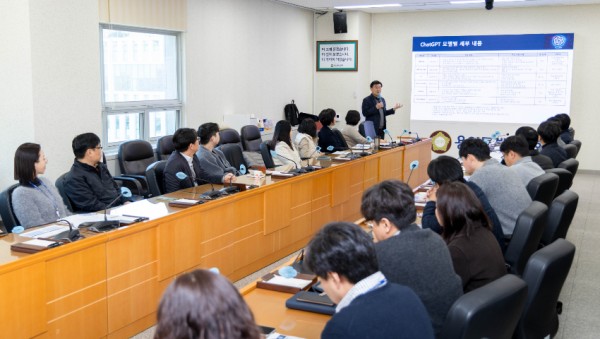 20250224 용인특례시의회, 챗GPT 직원 교육 실시(1).jpg
