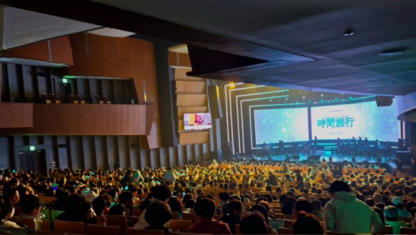 01.용인포은아트홀_장민호 콘서트(사진).jpg