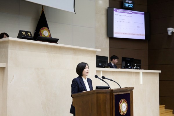 20250423 제292회 임시회 제3차 본회의 시정질문-신현녀 의원(3).jpg