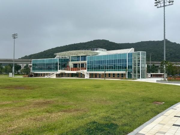 1. 용인특례시에 5월 정식 개관을 앞둔 