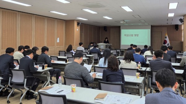 250507_‘경기도_내_학교__경기도민_일상에_더_가까이’_시군_지방자치단체와_학교시설_개방_협력(사진).jpg