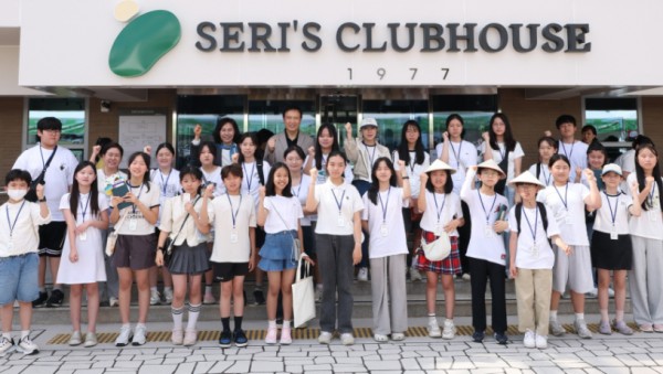 250614_“지금은_꿈이_없더라도_경기공유학교_통해_자신의_길_찾을_수_있어”(사진1).jpg