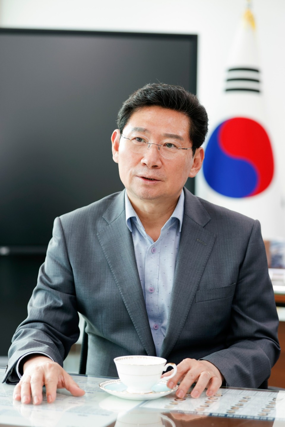 4-1. 이상일 용인특례시장이 구윤철 기획재정부 장관에게 용인 첨단시스템반도체 클러스터 국가산업단지에 토지를 수용당한 이주민과 이주기업을 위한 지원책을 담은 서한문을 보냈다..jpg