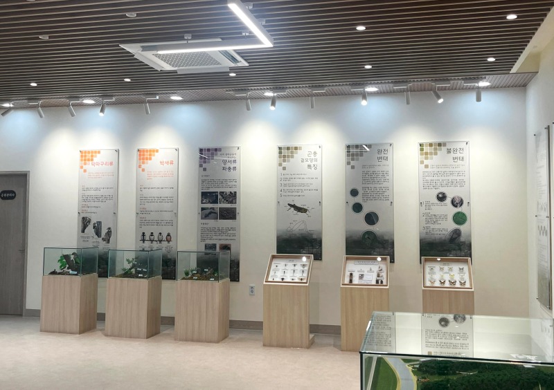 2-2. 용인특례시는 수지생태공원 비지터센터를 리모델링 하고 새롭게 문을 열었다.jpg